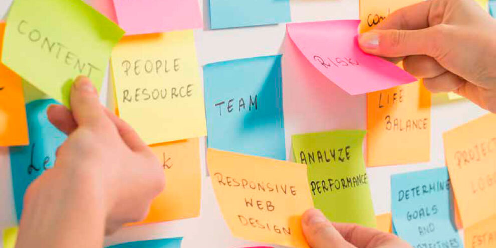 Post Its_600x300 px
